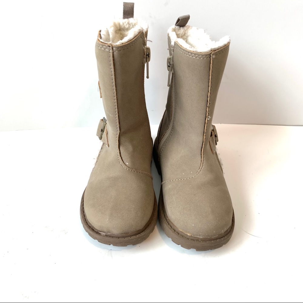 OSHKOSH Faux Fur Zippered Tan Boots—SZ. 6 - Picture 2 of 12